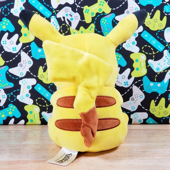 Jazwares Pokemon S4 PIKACHU 8" 2021 100% Genuine Collectible Gaming Plush - Picture 4 of 11